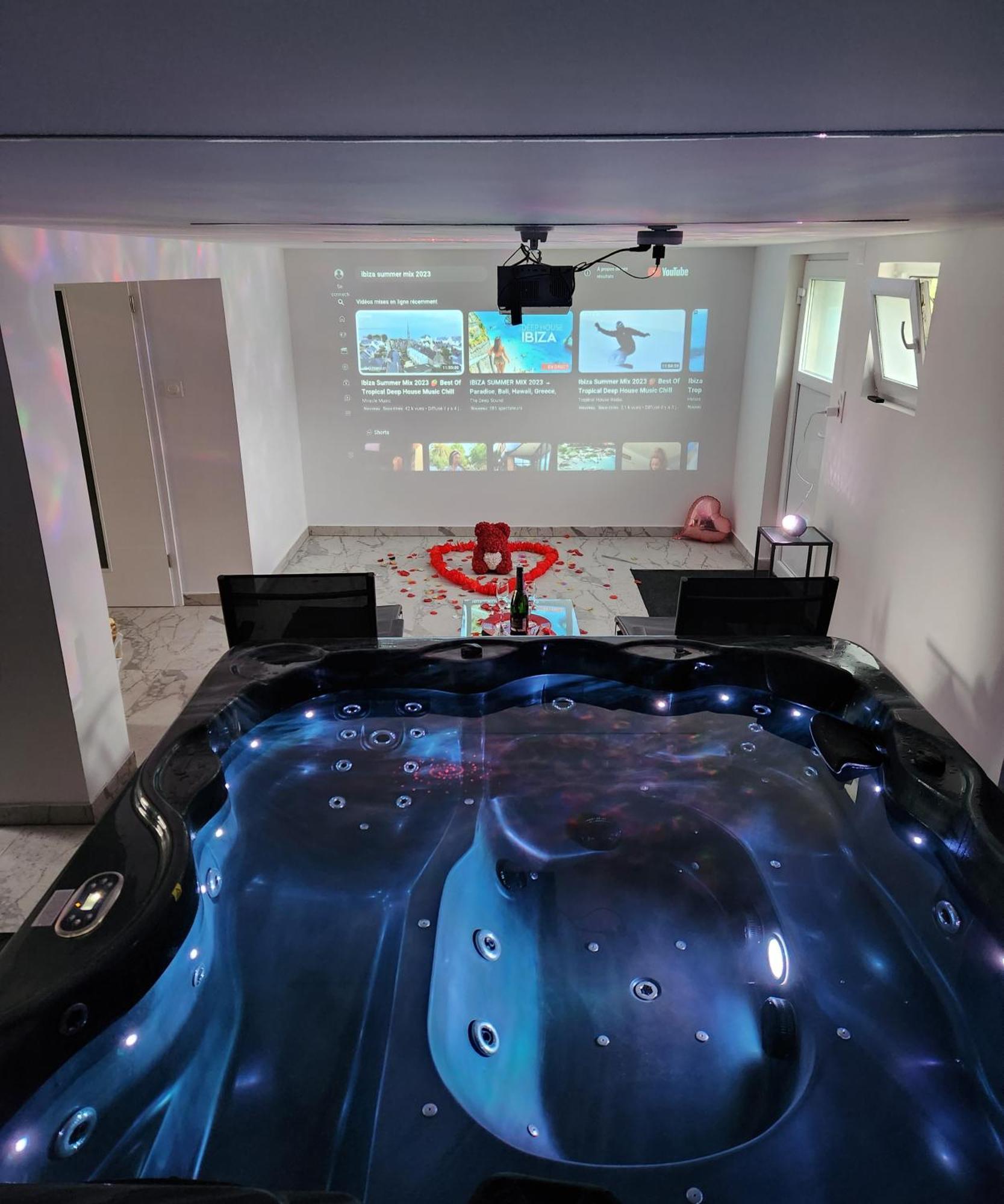 A O G Prestige Relax Max Spa Sauna Algolsheim 外观 照片